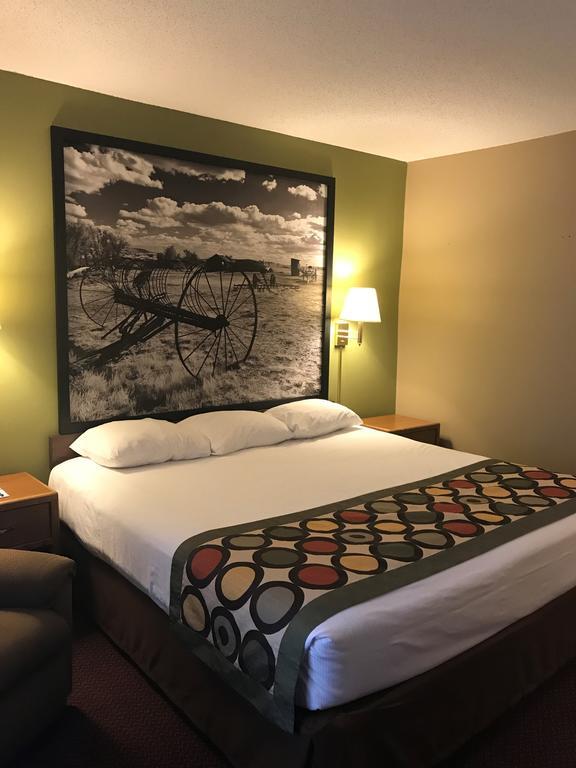 Super 8 By Wyndham Aberdeen East Extérieur photo