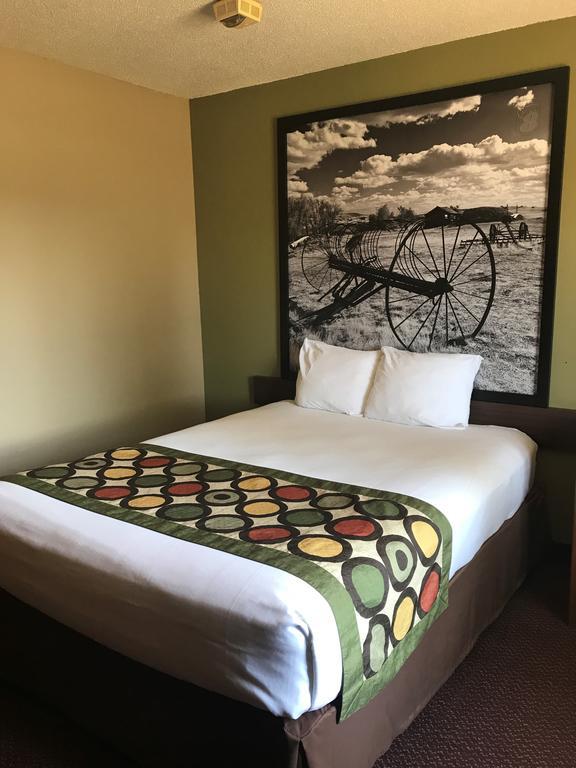 Super 8 By Wyndham Aberdeen East Extérieur photo